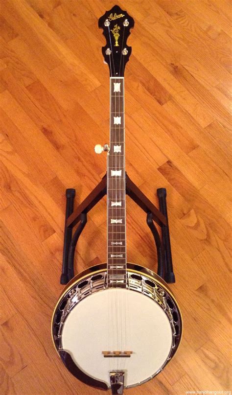 If you have other banjos you wish to identify, it would be best to show them one at a time in different posts. . Banjo hangout